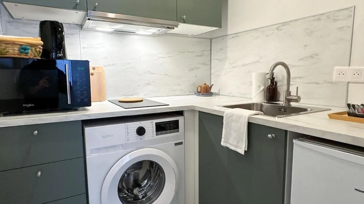 Apartment Studio Cosy A Deux Pas Du Canal Paris France